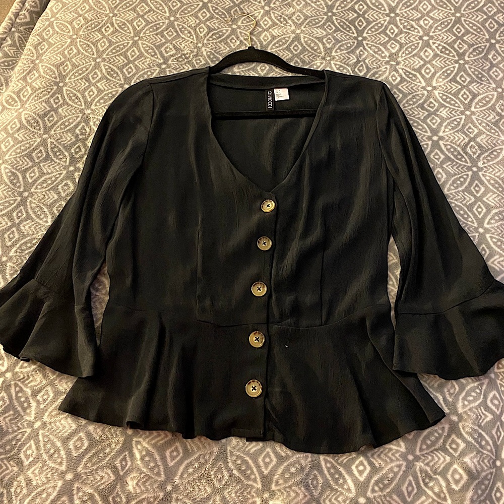 H&M button down blouse